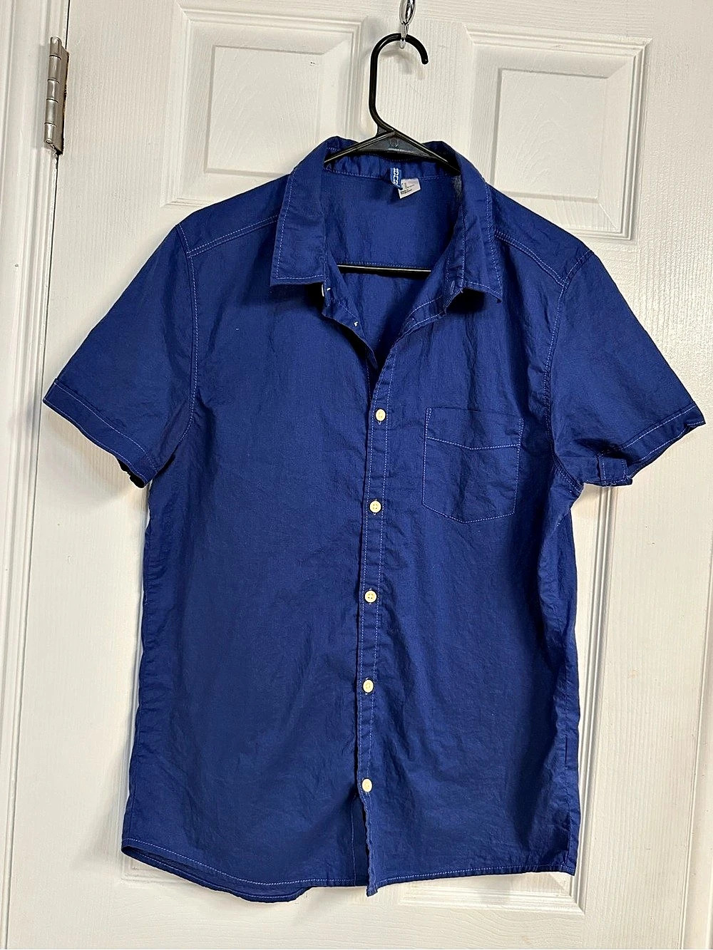 H&M Men's Blue Short Sleeve Button-Front Shirt